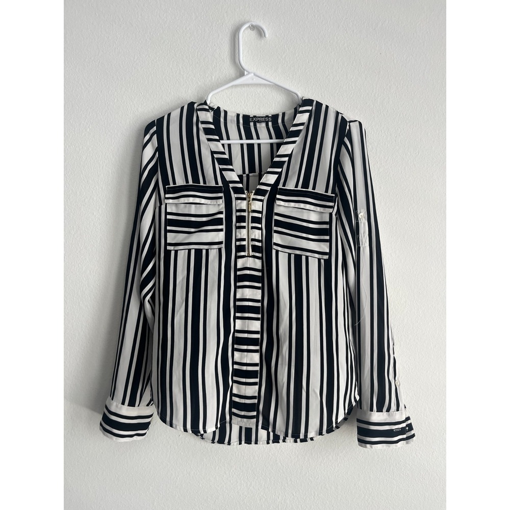 Express Blouse Top Womens XS White Black Striped Pleated Hi Low‎ Hem 1/4 Zip